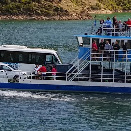 Hostel Ferry Berisha Koman