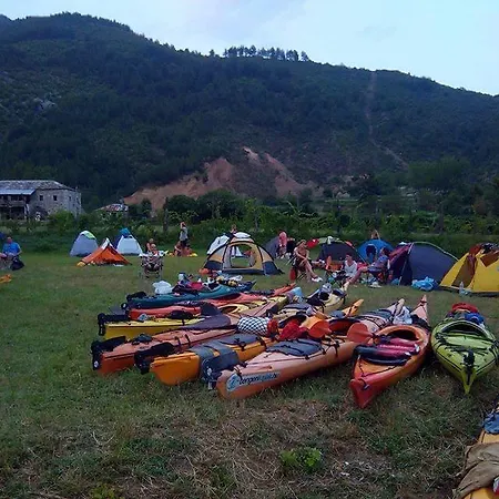 Hostel Ferry Berisha Koman